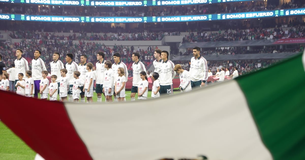 BBVA echa porras a la Selección Mexicana: PIB de México puede subir en 2026 si llega al ‘quinto partido’