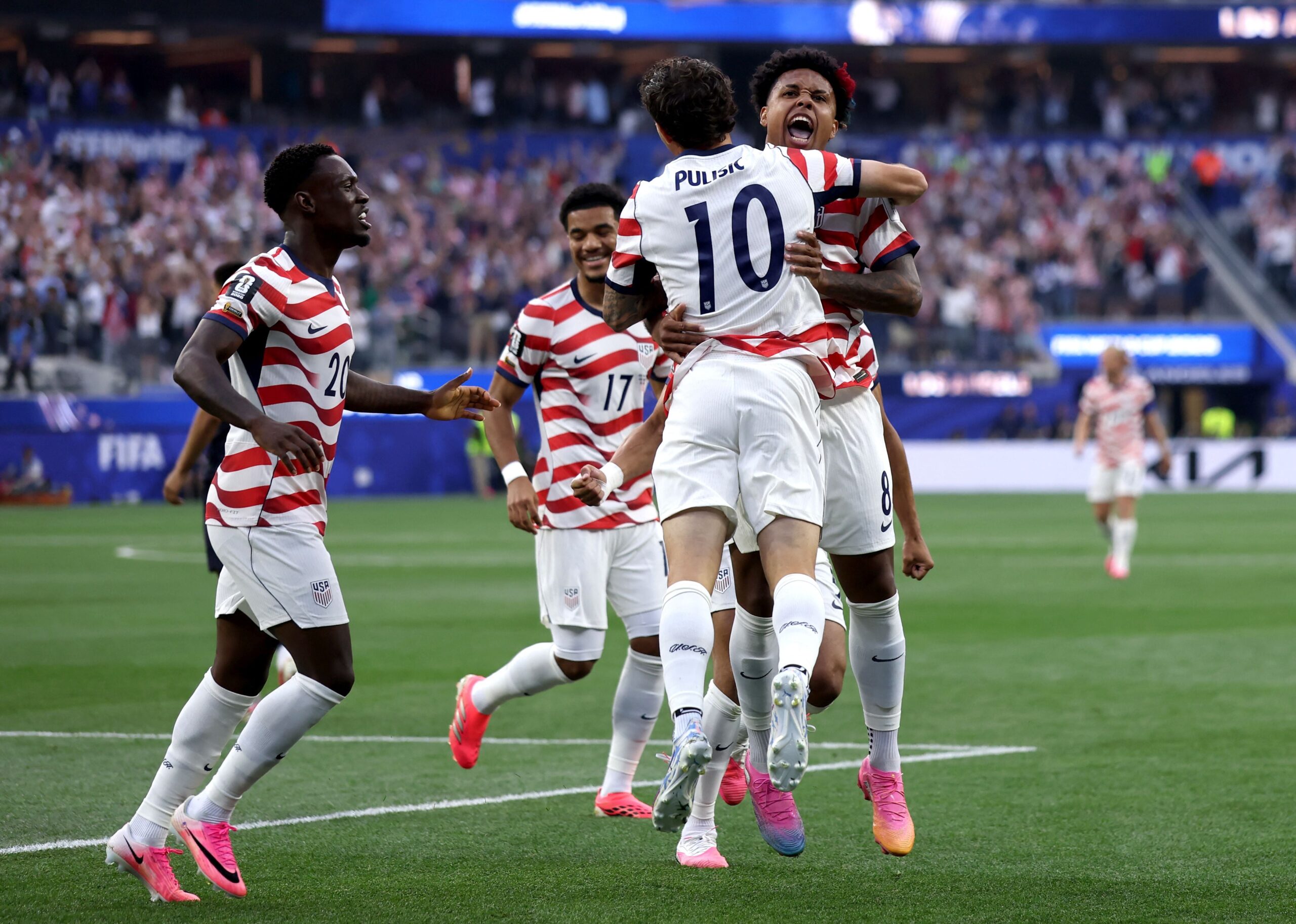 Estados Unidos golea a Paraguay; Christian Pulisic brilla en el Mundial 2026